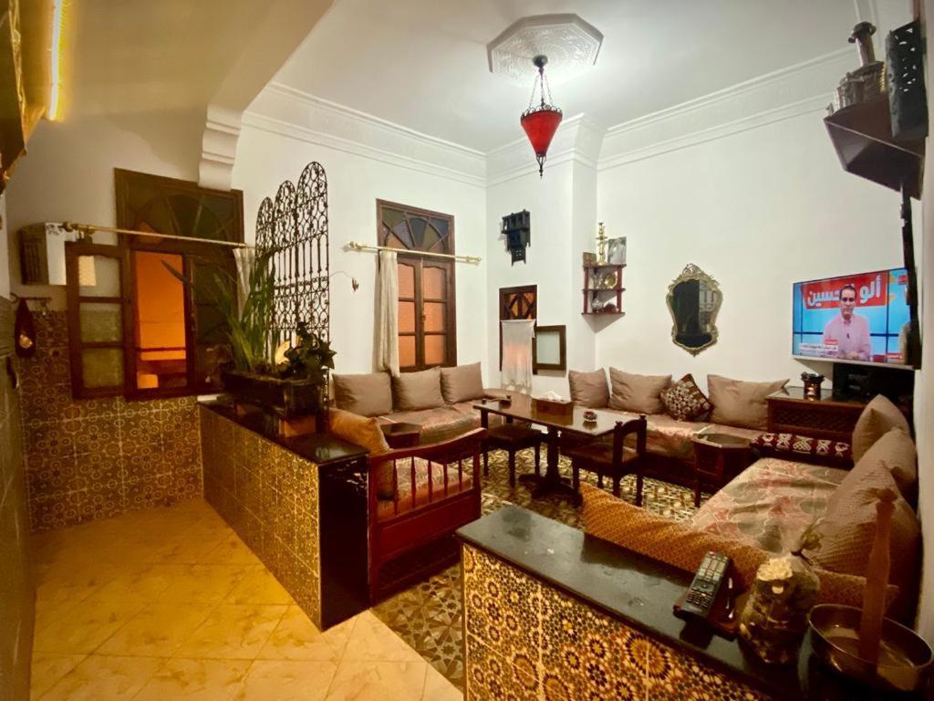 Appartement Meuble 5 Personnes En Plein Centre Ville Rabat Extérieur photo