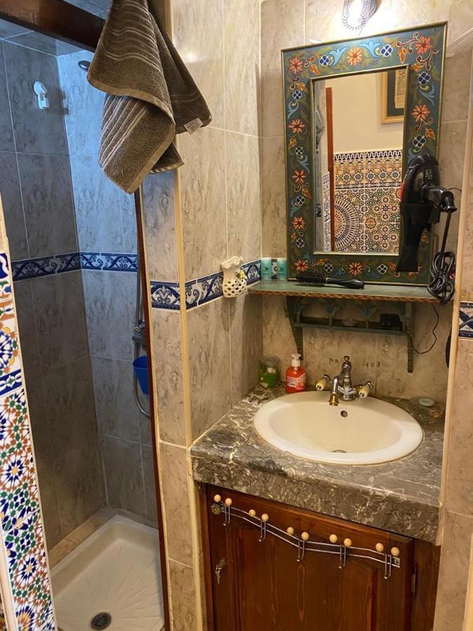 Appartement Meuble 5 Personnes En Plein Centre Ville Rabat Extérieur photo